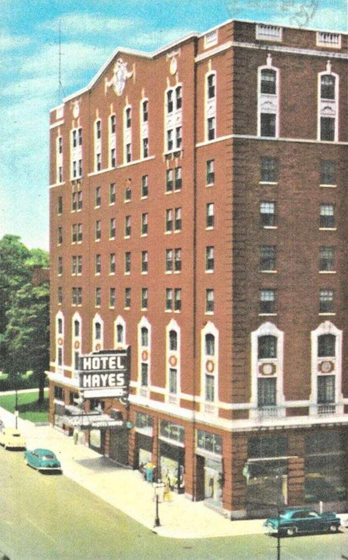 Hotel Hayes - Vintage Postcard